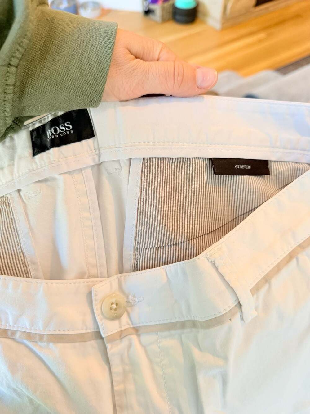 BOSS Hugo Boss Men's White Stretch Chino Shorts Size 34 - Picture 5 of 6